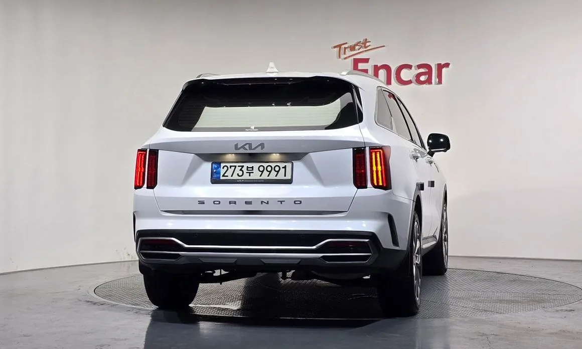 Kia Sorento — фото 4