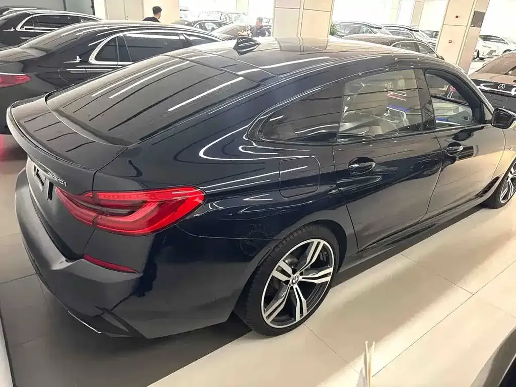 BMW 6 Series GT — фото 3