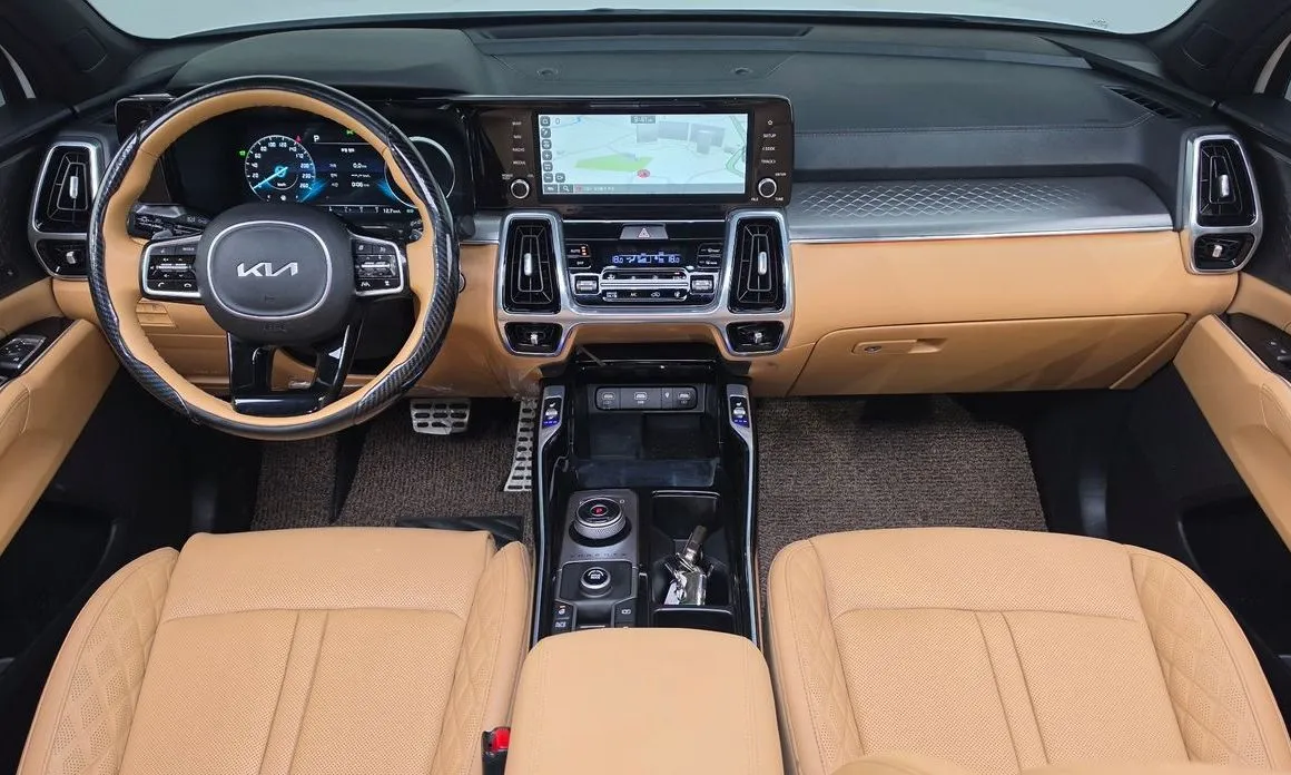 Kia Sorento — фото 9
