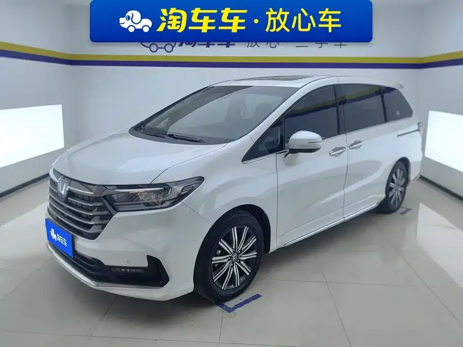 Honda Odyssey — фото 1