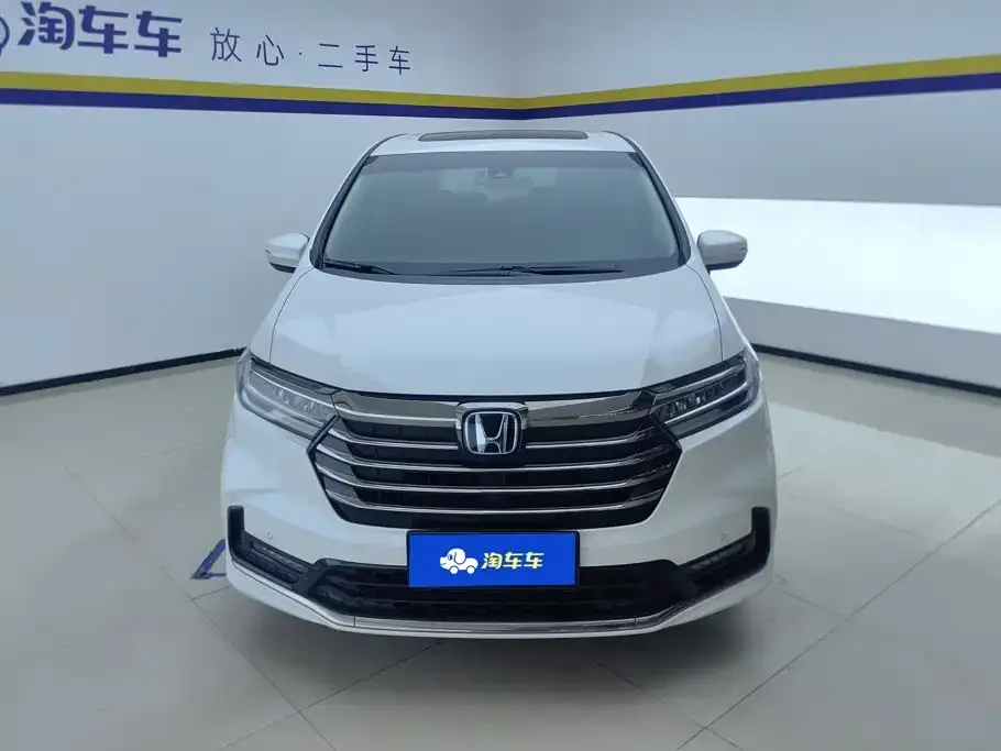 Honda Odyssey — фото 10