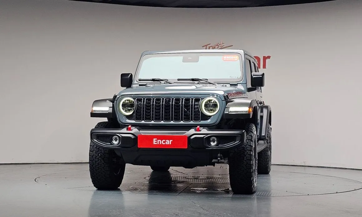 Jeep Wrangler — фото 8