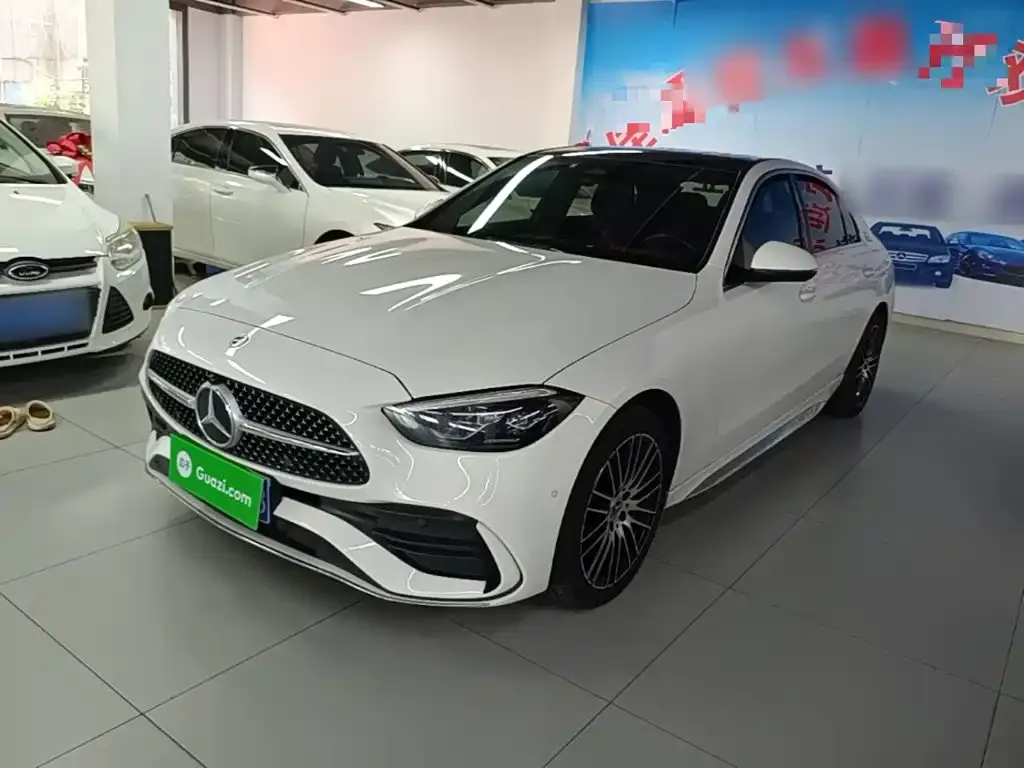 Mercedes-Benz C-Class — фото 1