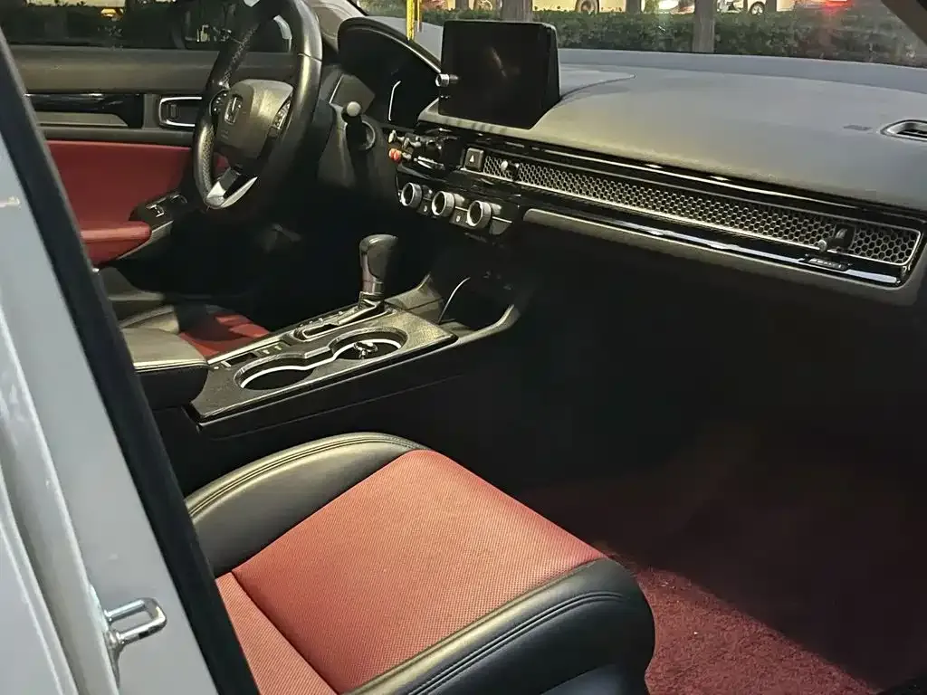 Honda Civic — фото 2