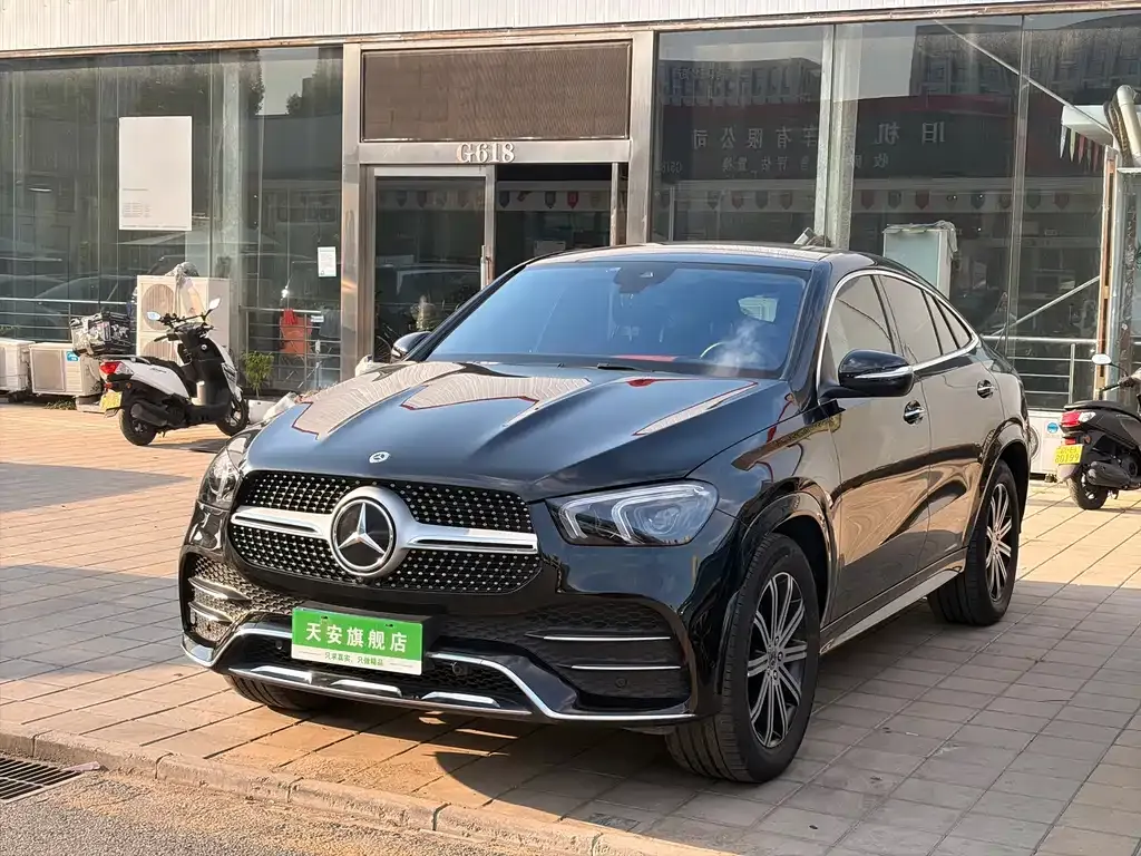 Mercedes-Benz GLE Coupe — фото 1
