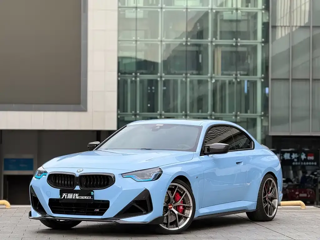 BMW M240i - 1