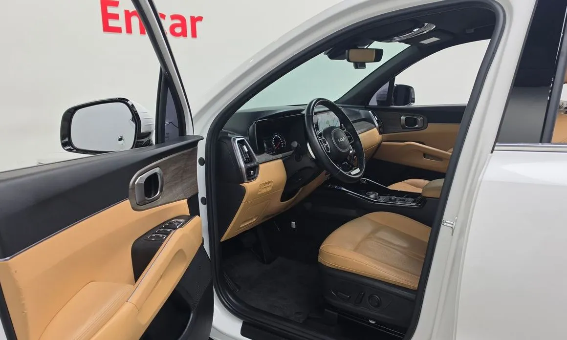 Kia Sorento — фото 9