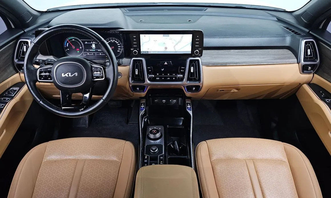 Kia Sorento — фото 10