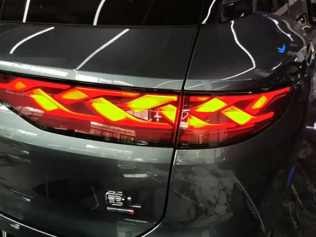 BYD Tang L — фото 2