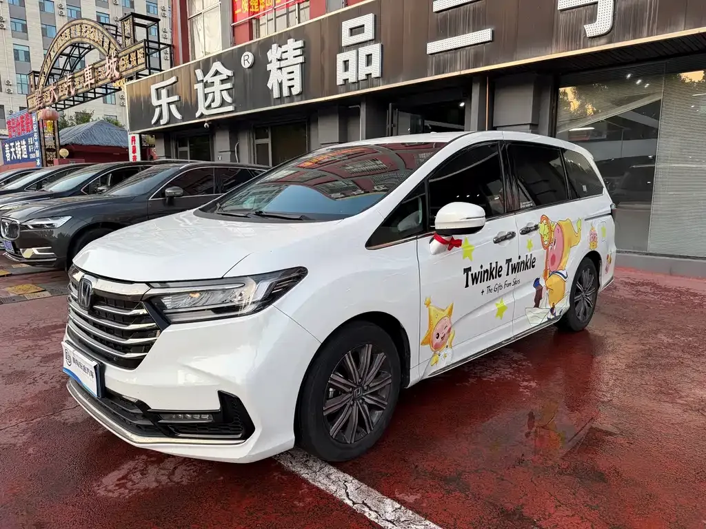Honda Odyssey — фото 10