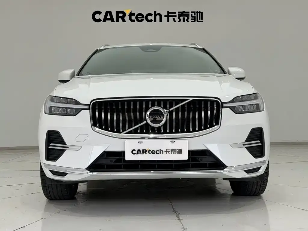 Volvo XC60 — фото 3