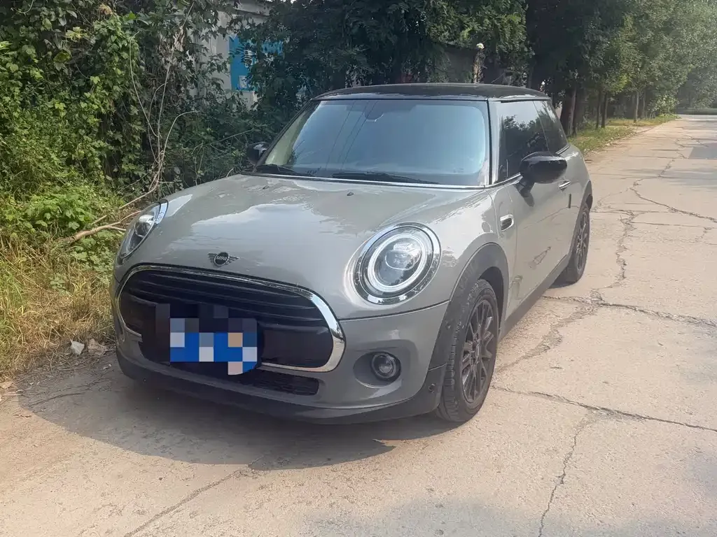 MINI Cooper (3-door) — фото 1
