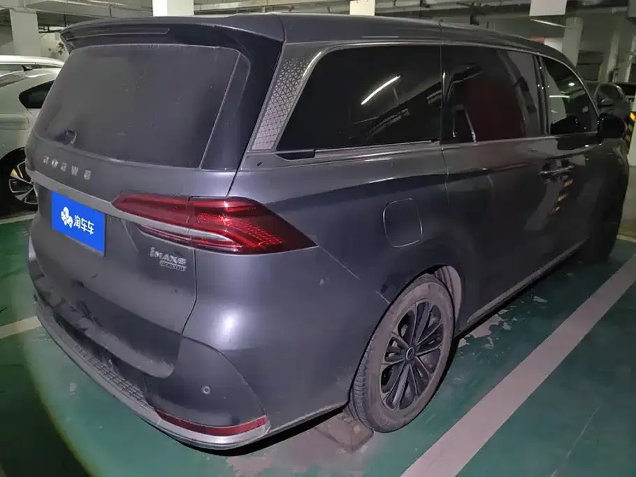 Roewe iMAX8 — фото 9
