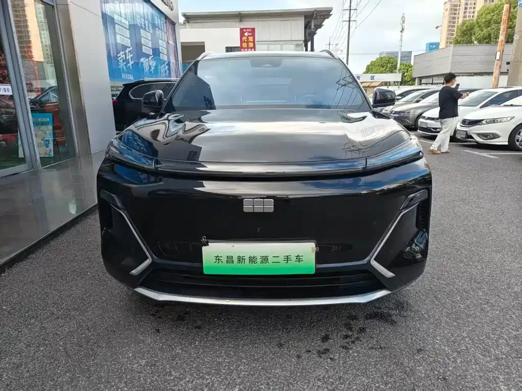 Geely Galaxy Xingjian 7 — фото 10
