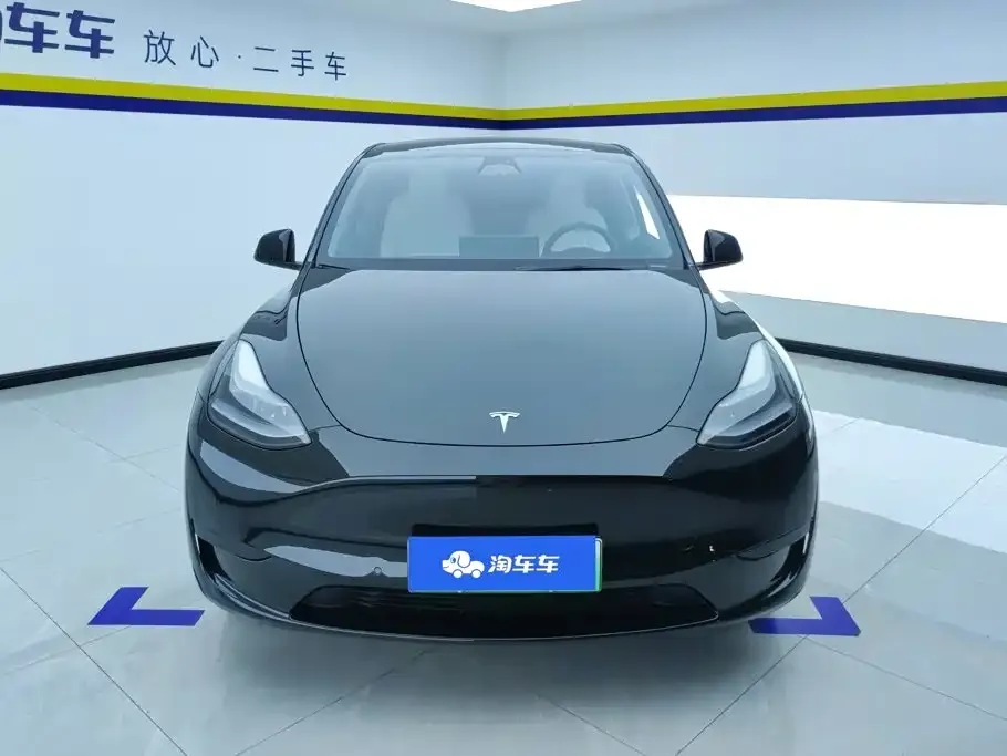Tesla Model Y — фото 5