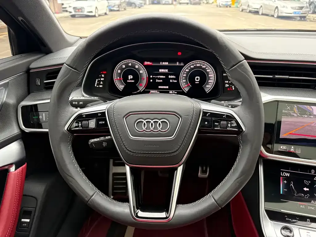 Audi A6L — фото 6