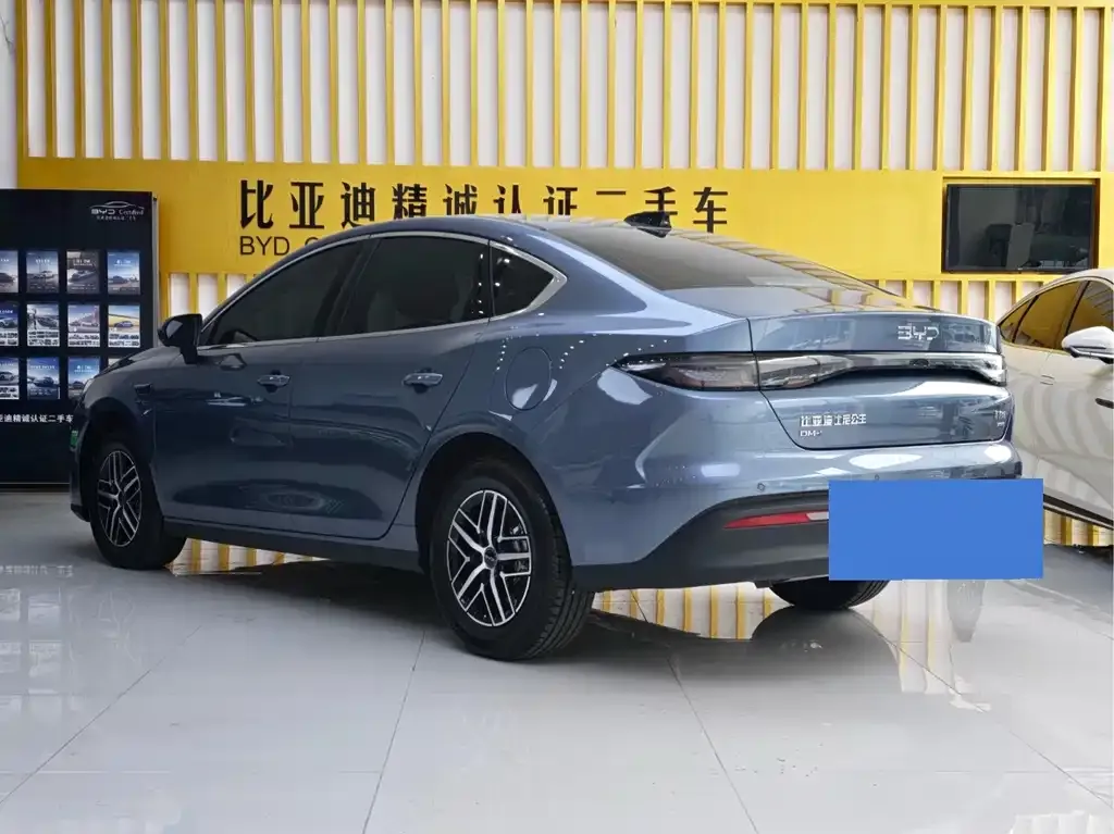 BYD Seal 05 DM-i — фото 6