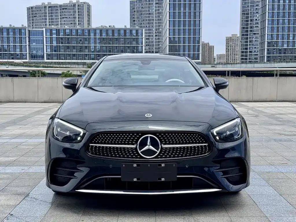 Mercedes-Benz E-Class (Import) — фото 5