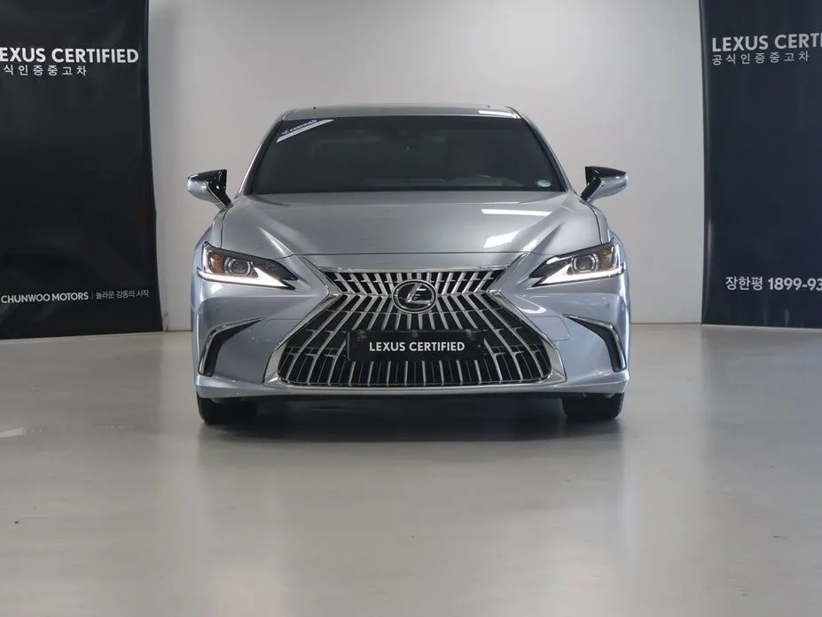 Lexus ES — фото 10