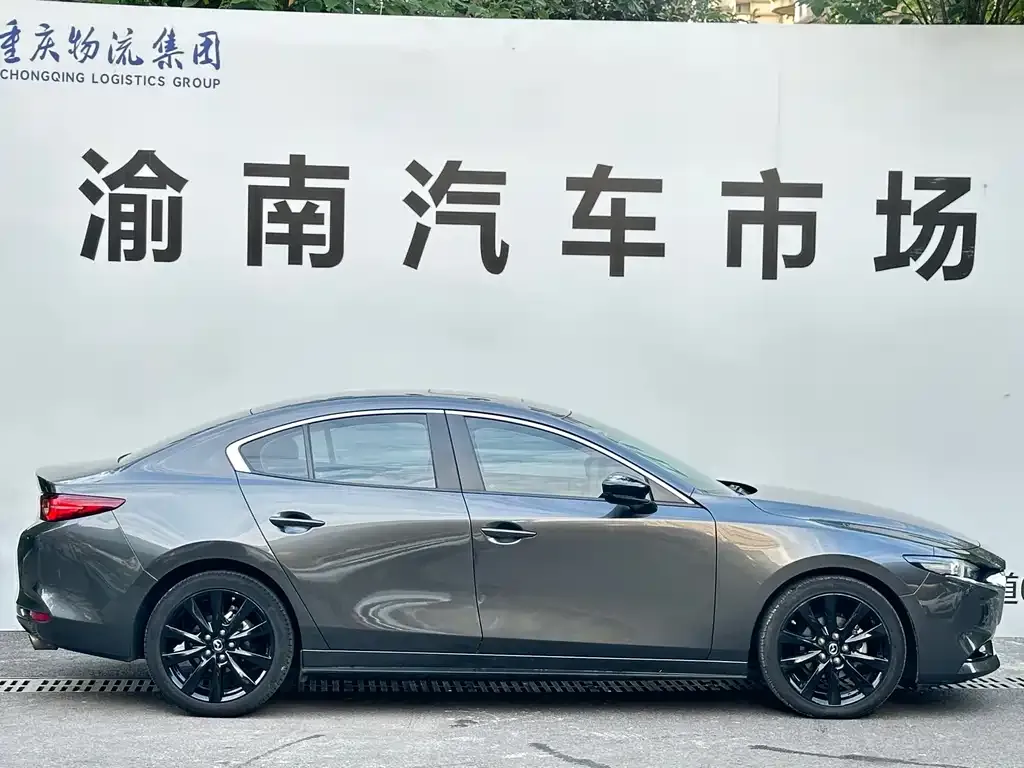 Mazda 3 Axela — фото 3