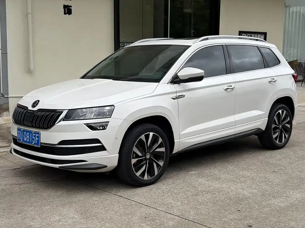Skoda Karoq — фото 1