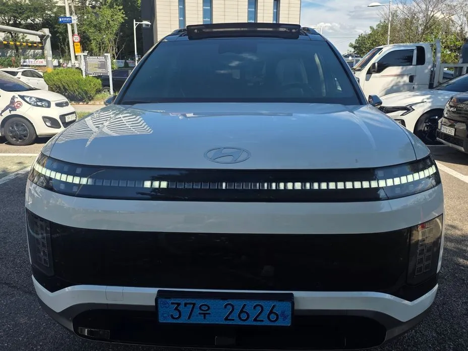 Hyundai Ioniq9 — фото 1