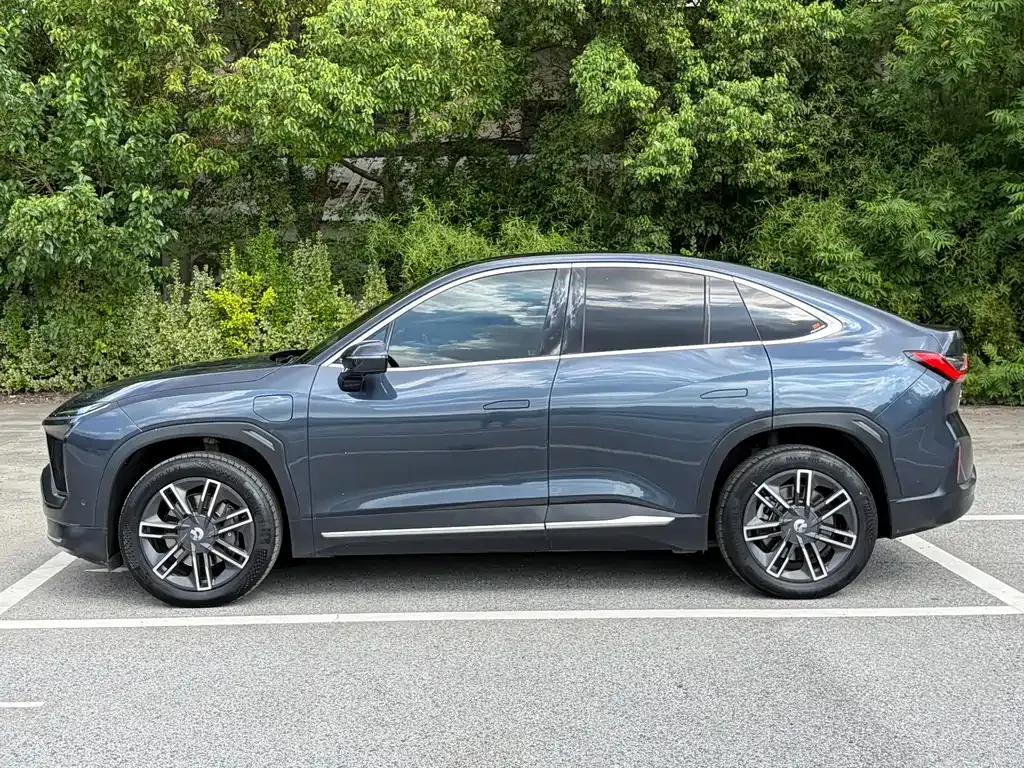 NIO EC6 — фото 5