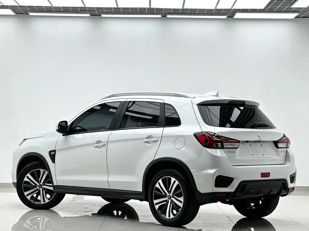 Mitsubishi ASX — фото 7