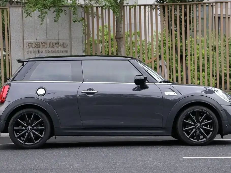 MINI Cooper (3-door) — фото 6