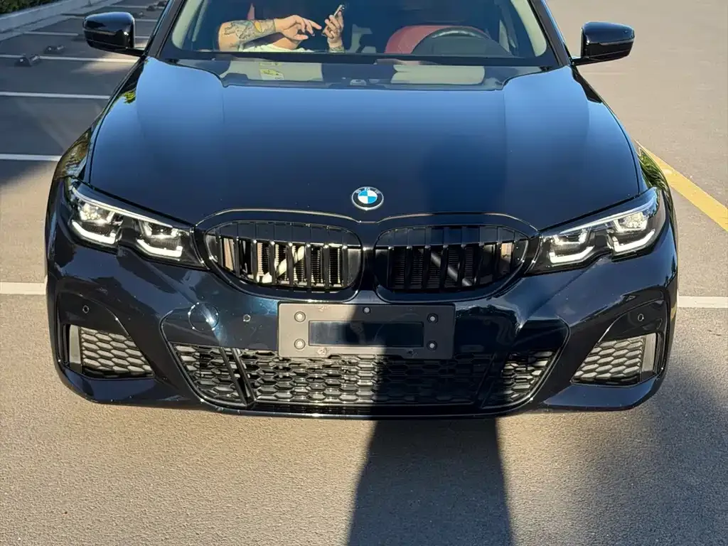 BMW 3 Series — фото 1