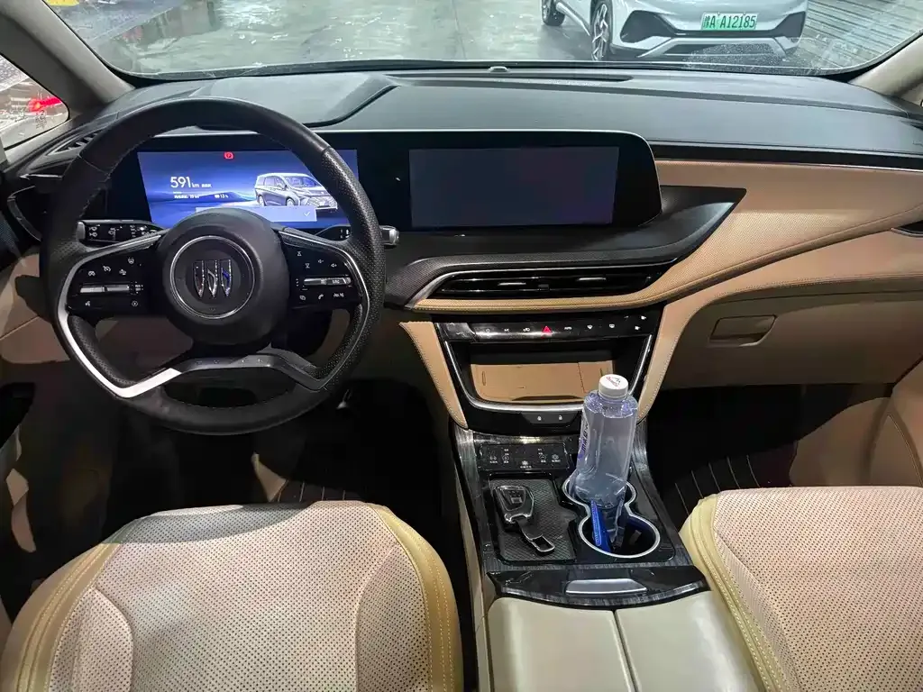 Buick GL8 Hybrid — фото 5