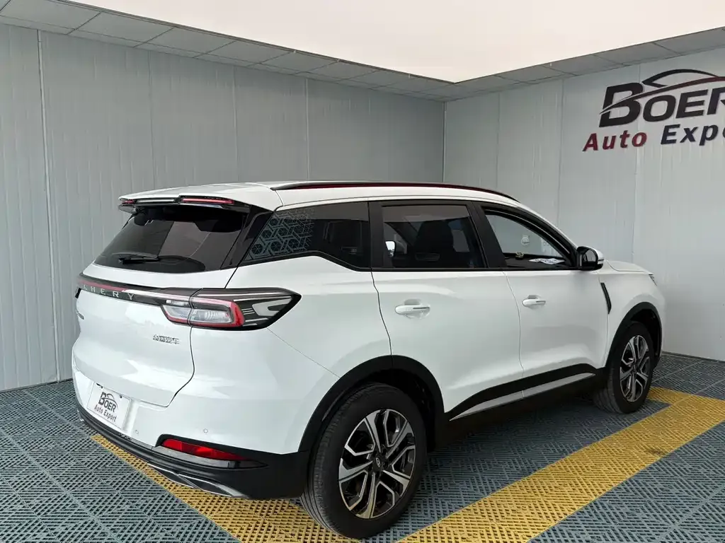 Chery Tiggo 7 PLUS — фото 9