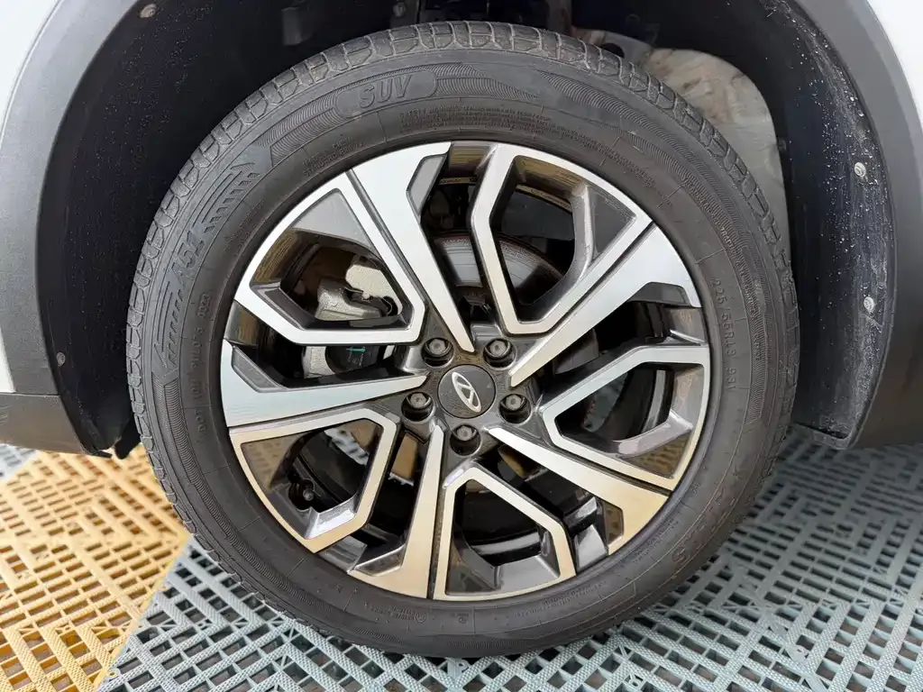 Chery Tiggo 7 PLUS — фото 10