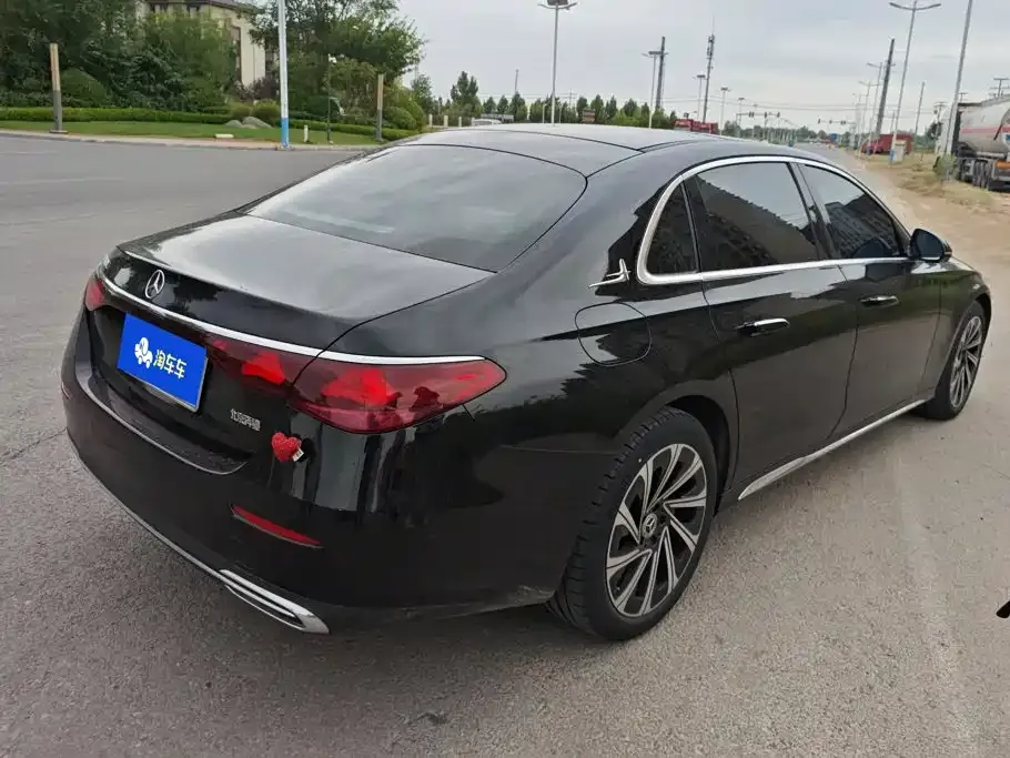 Mercedes-Benz E-Class — фото 10