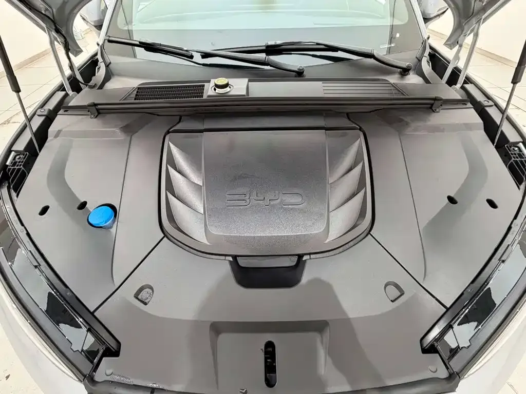 BYD Seal — фото 8