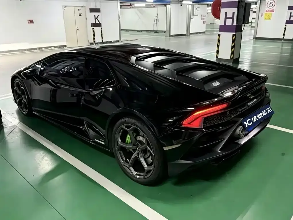 Lamborghini Huracan — фото 7