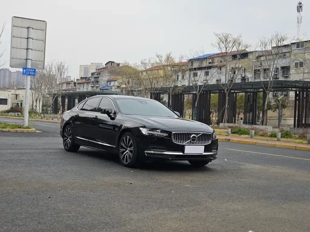 Volvo S90 — фото 7