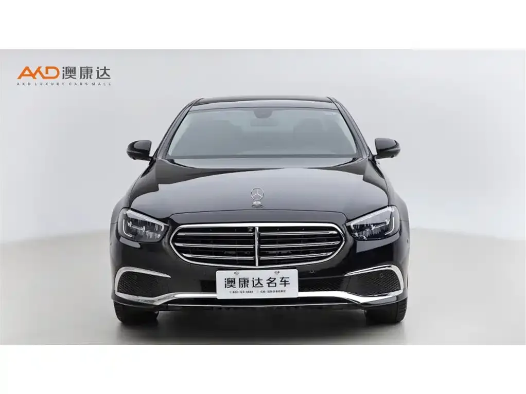 Mercedes-Benz E-Class — фото 3