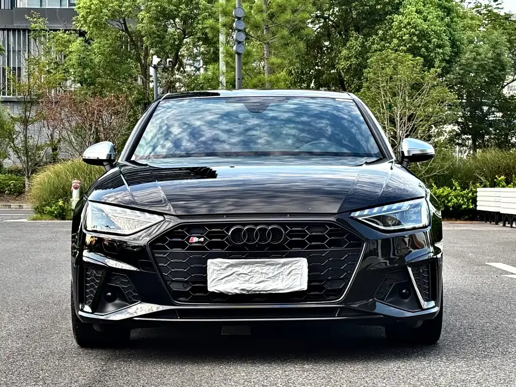 Audi S4 — фото 4