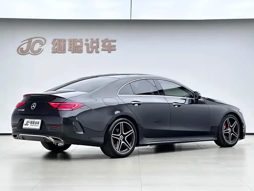 Mercedes-Benz CLS — фото 3