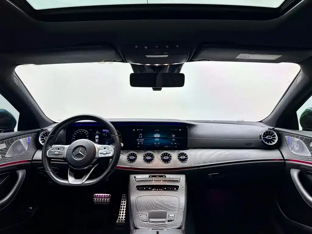Mercedes-Benz CLS — фото 8