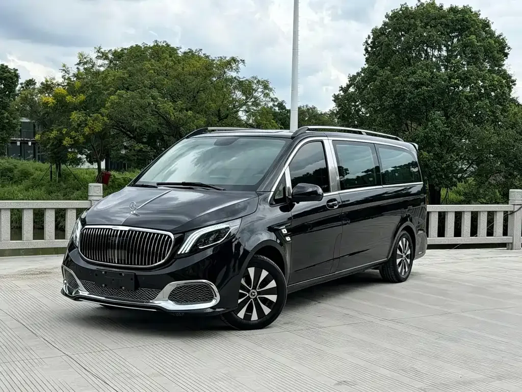 Mercedes-Benz Vito — фото 1