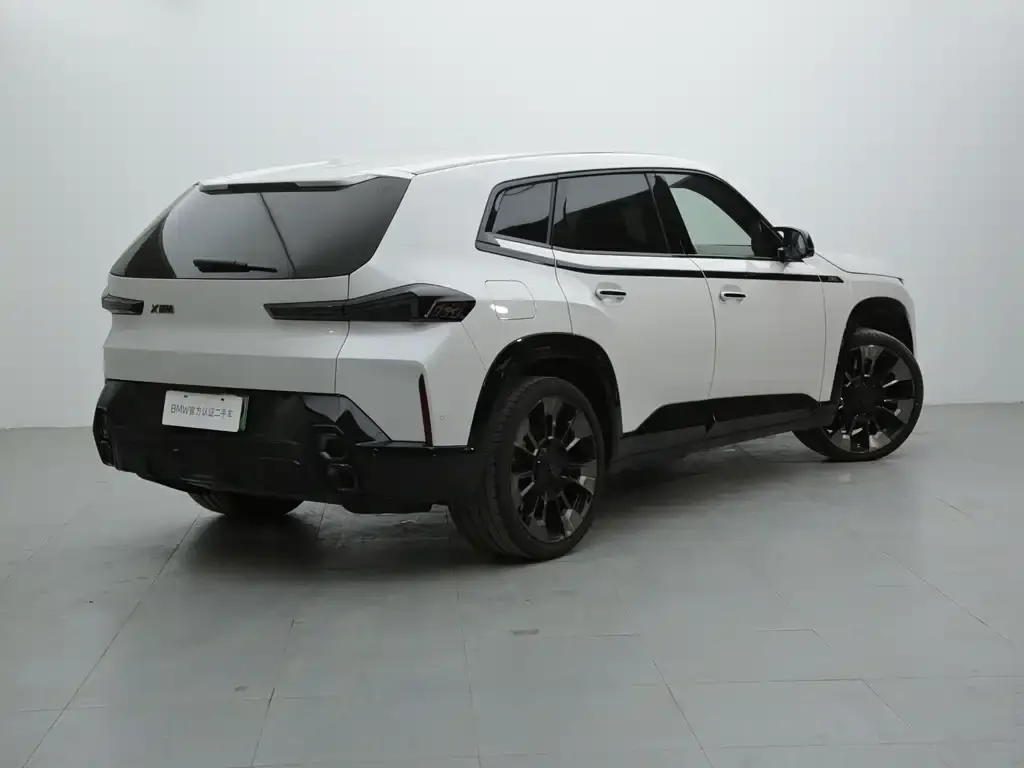 BMW XM — фото 5