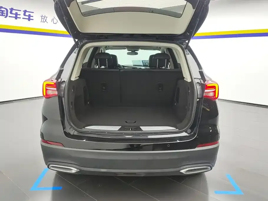 Buick Envision Plus — фото 4