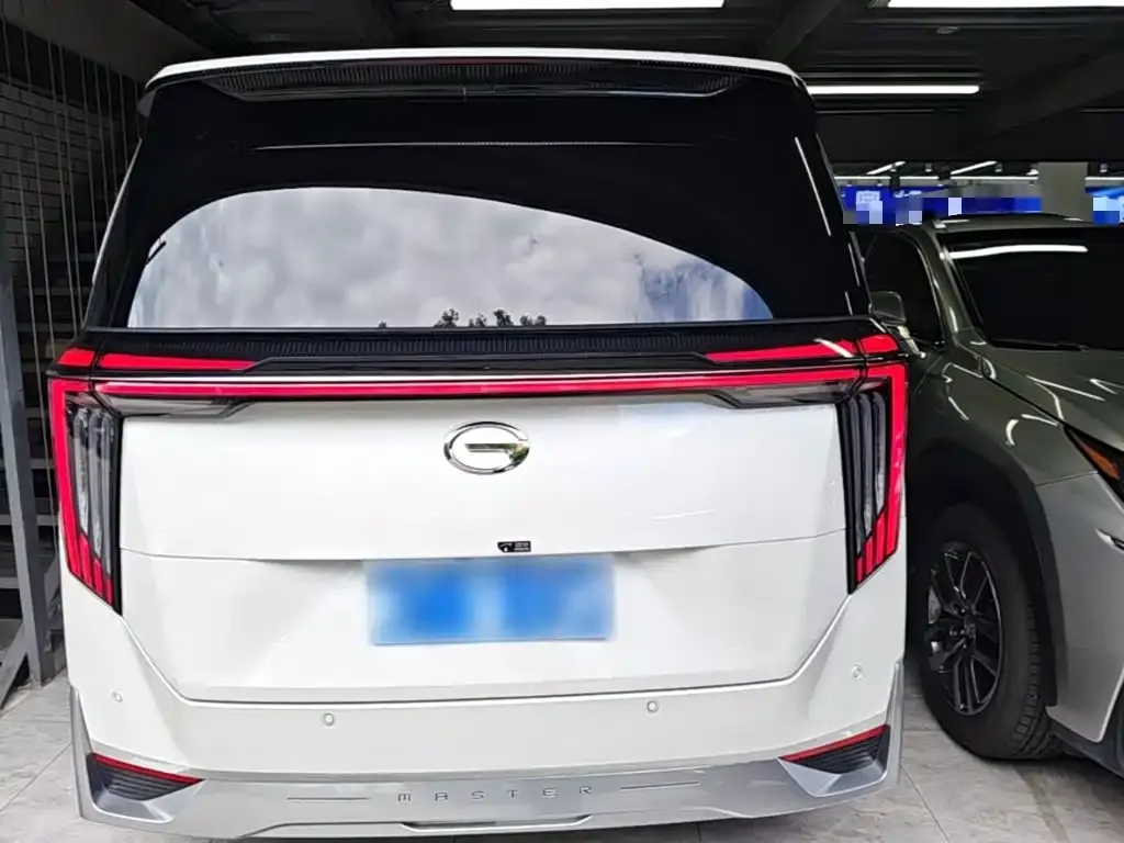 GAC Motor Trumpchi M8 — фото 4