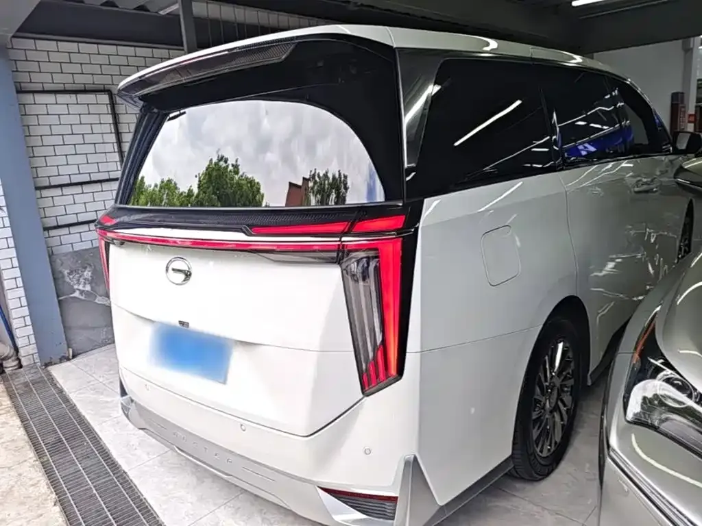 GAC Motor Trumpchi M8 — фото 2