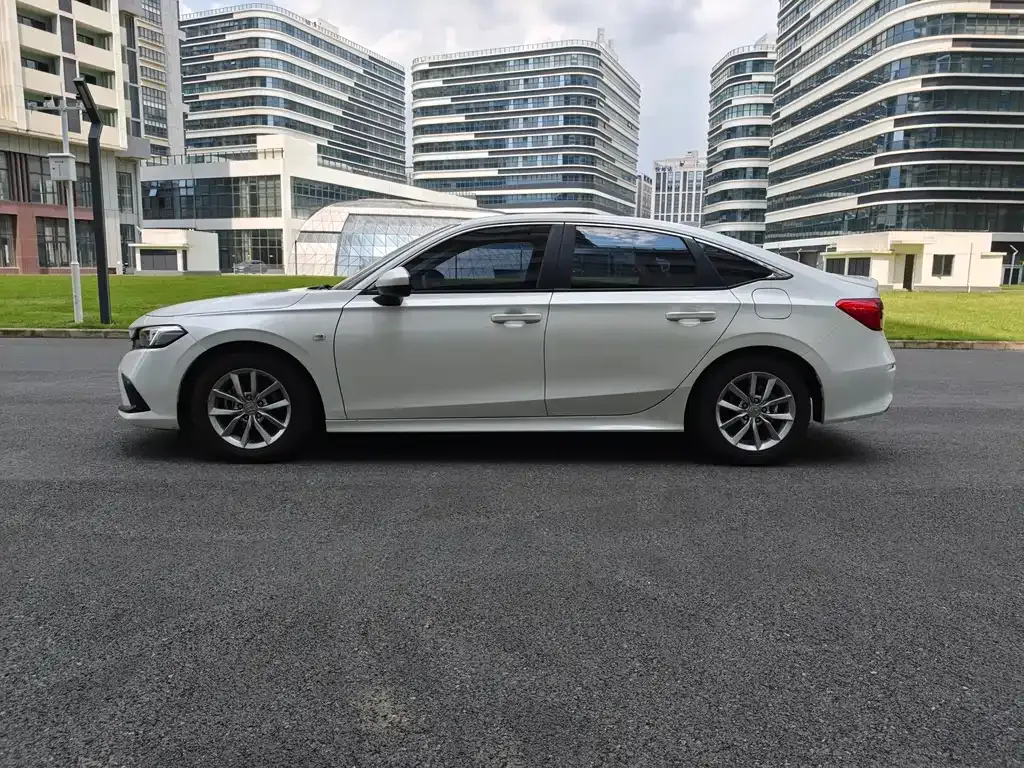 Honda Civic — фото 7