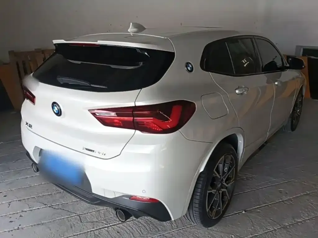 BMW X2 — фото 7