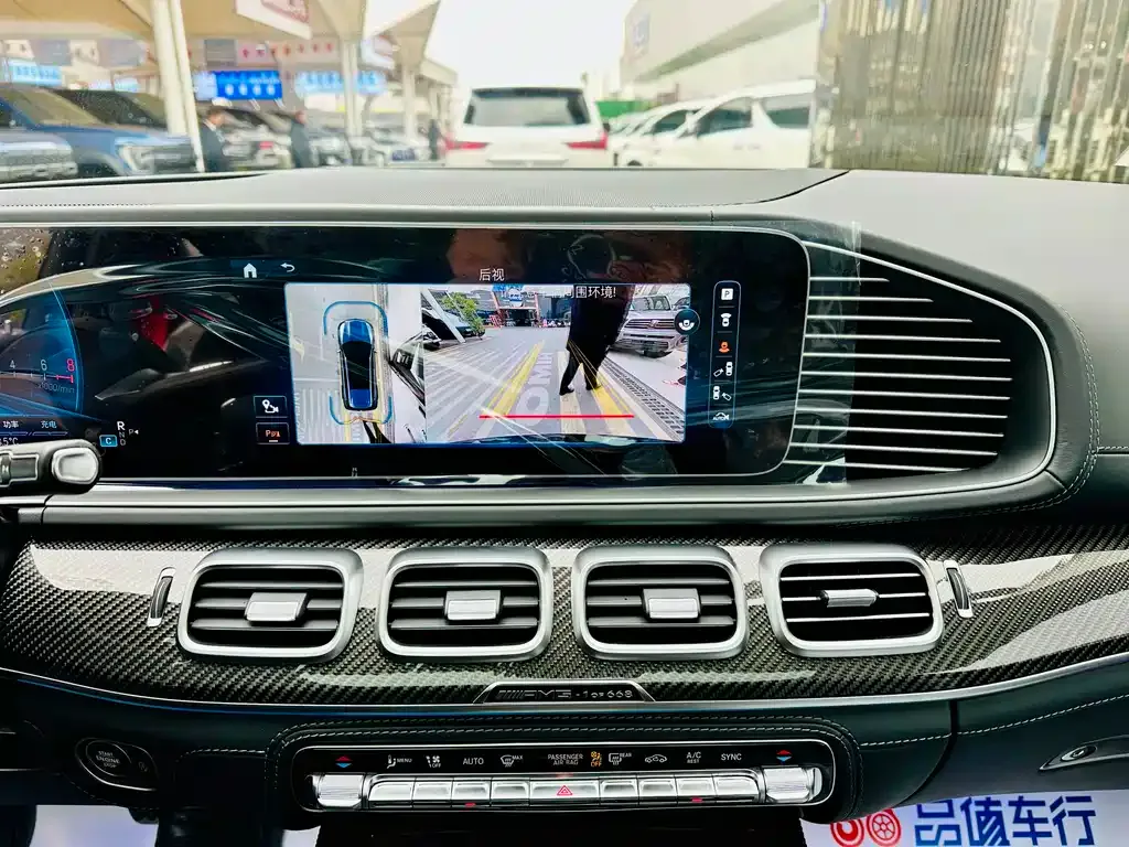 Mercedes-Benz GLS AMG — фото 7