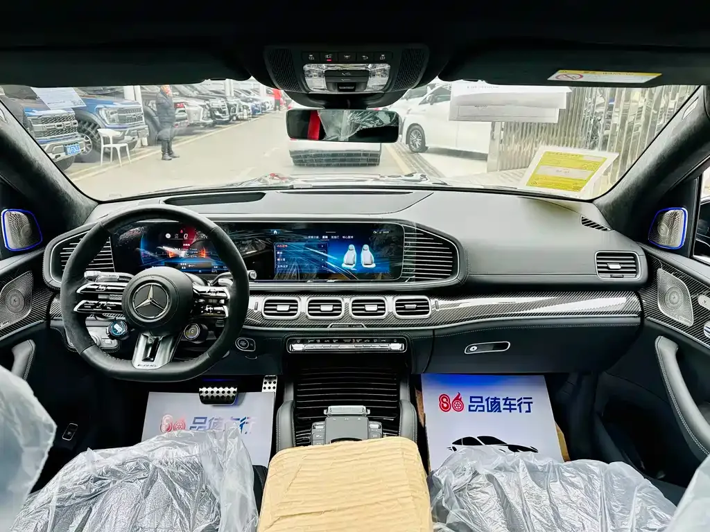 Mercedes-Benz GLS AMG — фото 9